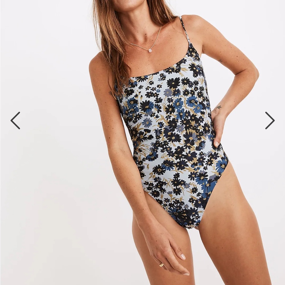 Madewell Second Wave Spaghetti-Strap One-Piece Swimsuit in Daisy Reverie